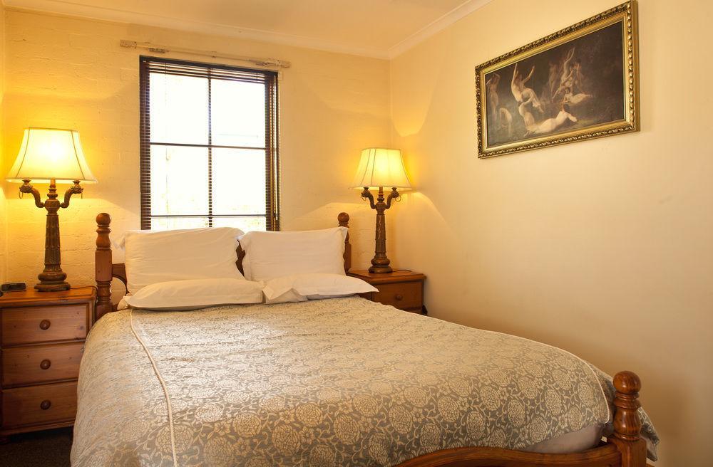 Hideaway On George Hotel Launceston Exterior photo